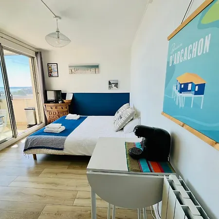 Vue Mer-port Apartment