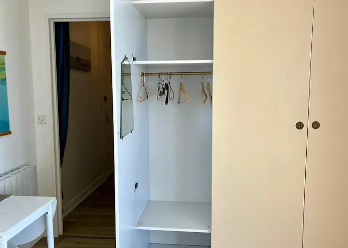 Vue Mer-port דירה